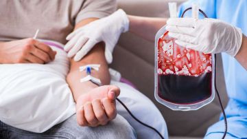 Las transfusiones de plasma joven son costosas.