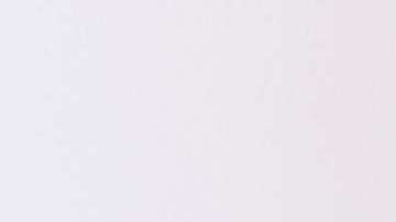 Los puertos de carga están expuestos al polvo y la pelusa del bolsillo del pantalón, y puede ser el motivo de un problema en la carga de la batería.