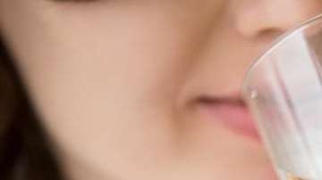 Cuidado con el agua que consumes en época de huracanes.