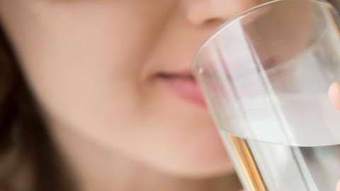 Cuidado con el agua que consumes en época de huracanes.