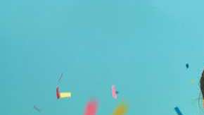 La presión social puede ocasionar un estrés adicional a las niñas, las jóvenes y las mujeres que no cumplen con algunas expectativas.