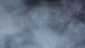 Los cigarrillos electrónicos son populares entre los adolescentes.