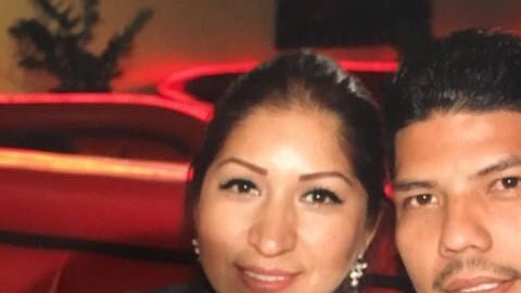 Carlos Evangelista Estrada junto a su esposa Enedilia Santos esperan un bebé. / foto: suministrada.