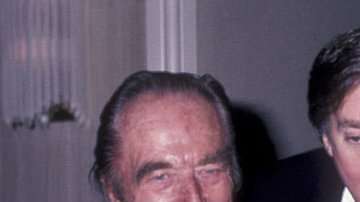 Los padres de Donald Trump con Robert Trump y su entonces esposa, Blaine, en 1985.