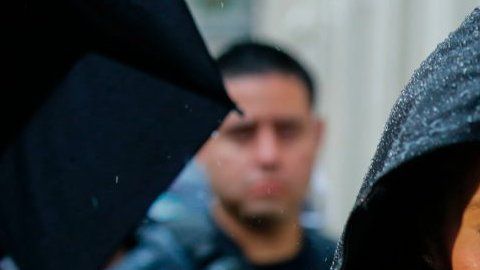 Pocas veces se sabe de su vida cotidiana. Permanecen en un misterioso y estrecho círculo que pocas veces abandonan