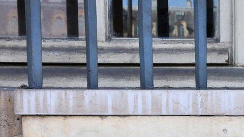 Un breve recuerdo en piedra de una revolución silenciosa.