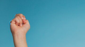 Con frecuencia los niños con mal comportamiento son tachados de problemáticos pero a veces hay una situación familiar que explica su comportamiento.