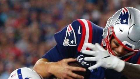 Tom Brady le pasó por encima a los Colts con los New England Patriots. (Foto: EFE/CJ GUNTHER)