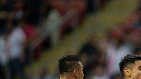 Pumas rompió la hegemonía que Chivas  tenía sobre ellos en su estadio. (Foto: EFE/Francisco Guasco)