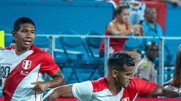 Perú derrotó 3-0 a Chile en el Hard Rock Stadium de Miami