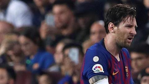 Lionel Messi se rompió el radio del brazo durante el partido ante Sevilla el fin de semana