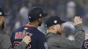 Boston derrotó 9-6 a Dodgers y está a un triunfo de conquistar la Serie Mundial