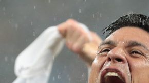 Gonzalo Martínez  y Jonatan Maidana de River Plate celebran la victoria ante Gremio. (Foto: EFE/Silvio Ávila)