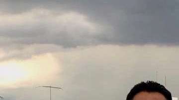 Adrian Catalán vive en la CDMX  y quiere seguir en contacto  con sus hijos.