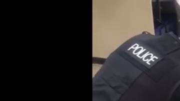 La policía mantuvo a la pareja arrestada por más de 7 horas.