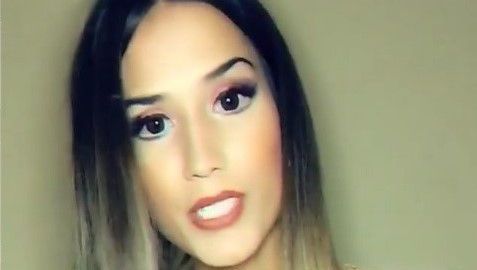 La mujer transgénero 'ALee Salinas', quien afirma que Carlos Vela la quiso seducir.