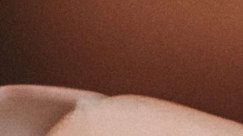 La novia consideró que su pareja le entregó una "baratija".