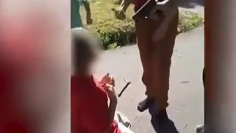 El ataque fue grabado en una zona residencial de Missouri.