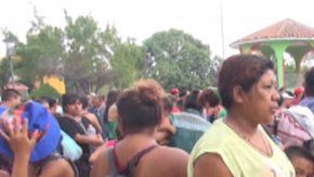 Hondureños en caravana.