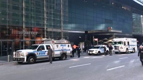 NYPD en la sede de CNN, en Columbus Circle