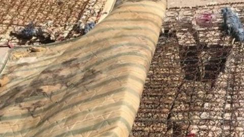 Las piezas estaban podridas.