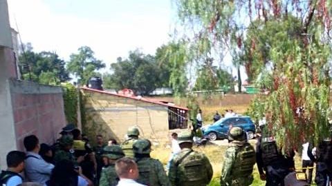 Fuerzas federales llegaron a resguardar el lugar.