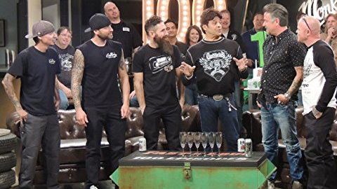 Protagonistas del show Fast N' Loud en su 'bodyshop': Gas Monkey Garage
