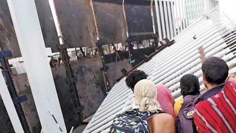 Se enfrentaron los migrantes con la policía federal.