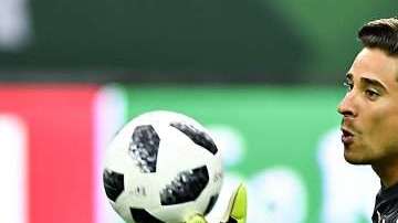 Al portero mexicano Guillermo Ochoa lo extrañan en España. (Foto: Imago7/Etzel Espinosa)