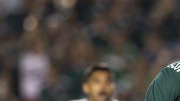 Raul Jiménez festeja el gol del gane para el Tri ante Costa Rica. (Foto: Imago7)