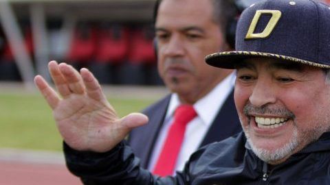 Diego Armando Maradona director técnico de Dorados de Sinaloa. (Foto: Imago7/Erick Saavedra)