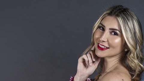 Chyno Miranda y su esposa Natasha