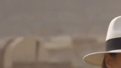 La Primera Dama durante su visita a Egipto.