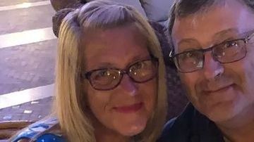 David Humphries junto a su esposa Lynda.