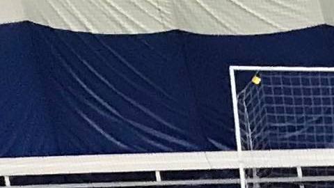 Miguel Hernández, cazatalentos de los Pumas, y Armando Sánchez, exjugador del América, observaron a jugadores en el Toyota Park. (Javier Quiroz / La Raza)