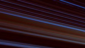 La velocidad de la luz es siempre la misma: 300.000 km/s.