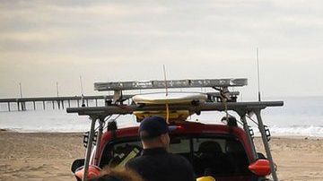 Algunas personas pudieron votar incluso en la playa.