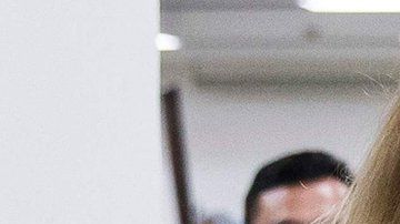 104524636_hi050823962