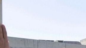 Militares trabajan con la Patrulla Fronteriza en la Garita San Ysidro en California.