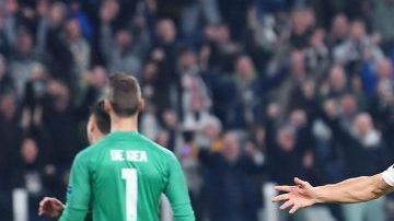 Cristiano Ronaldo no pudo llevar al triunfo a la Juventus frente al Manchester United en Champions.