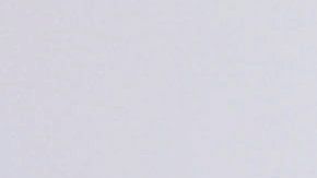 En San Diego, el Ejército y CBP colocaron alambres de púas.