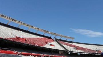 El estadio de River Plate en Buenos Aires fue allanado por la justicia argentina.