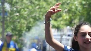 Integrantes de la prefectura frente a aficionados de Boca Juniors el domingo 25 en Buenos Aires