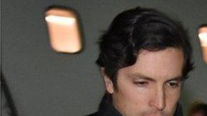 93948214_037379120-1