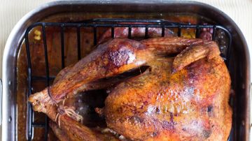 Mucho cuidado con la forma en que cocinas el pavo para Thanksgiving.
