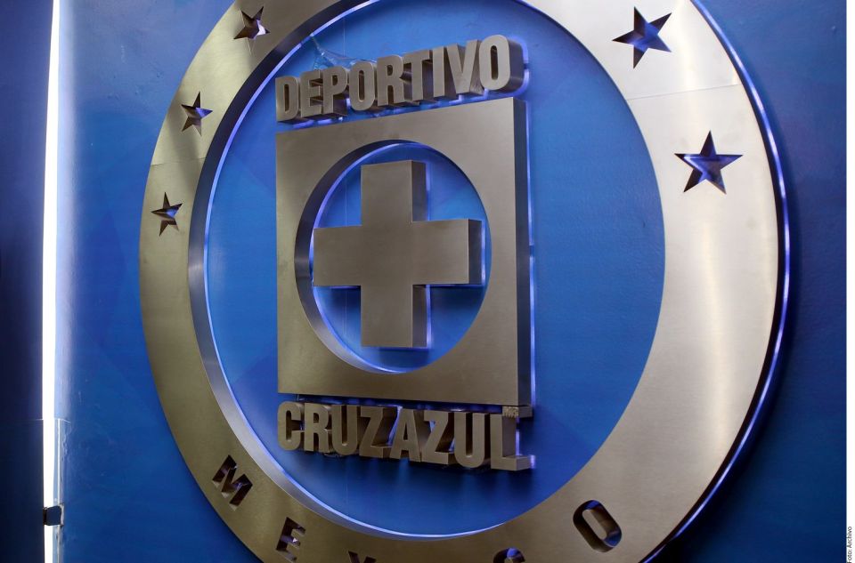 Cruz Azul es investigado por pactar “cuotas” en fichajes La Raza