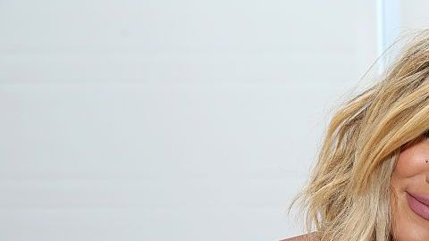 Khloé Kardashian.