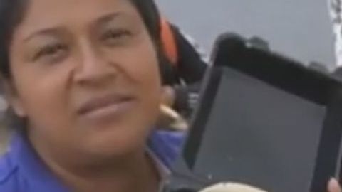 La migrante se quejó de los alimentos.