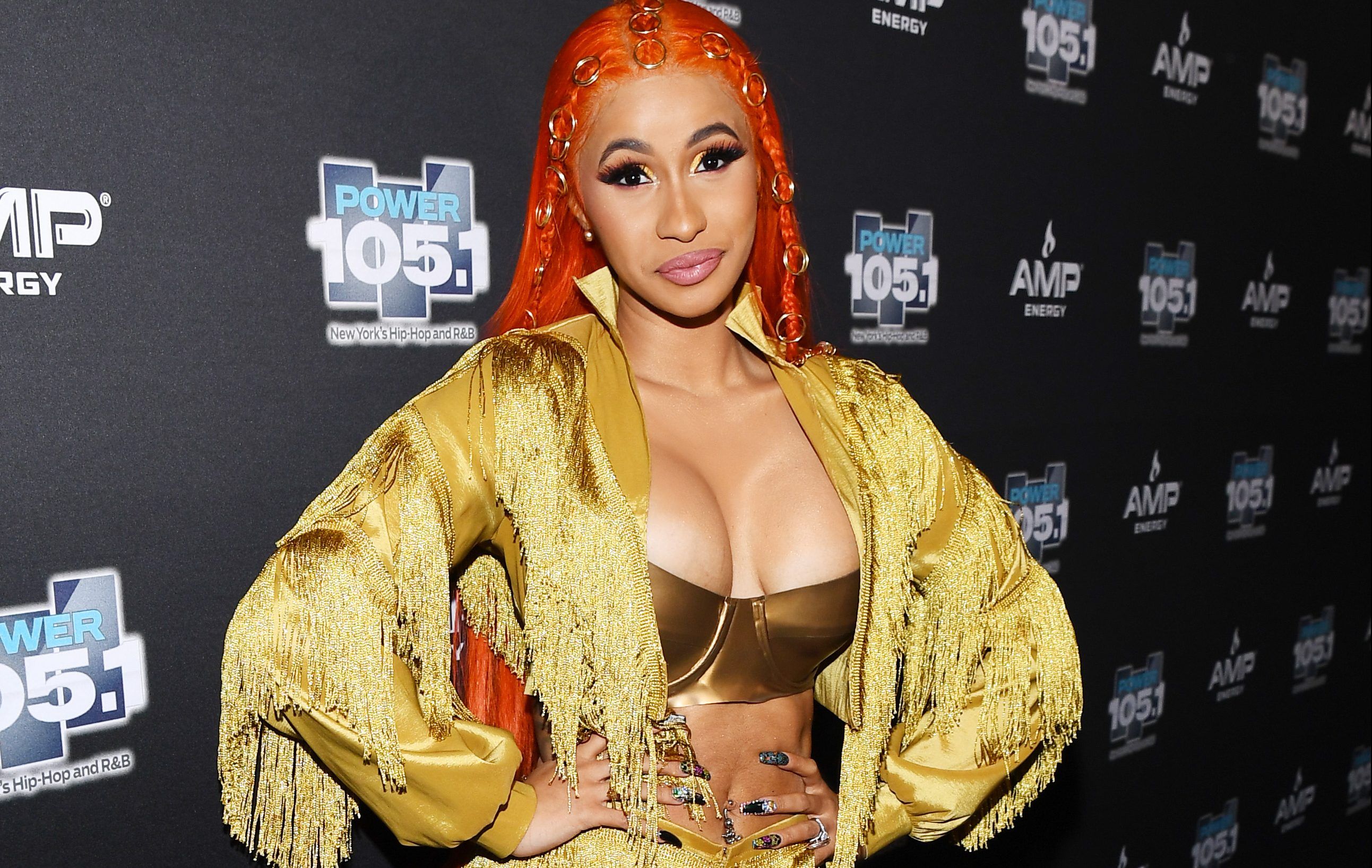 Cardi B Y Su Descarado Perreo O Booty Dancing En Un Diminuto Bikini