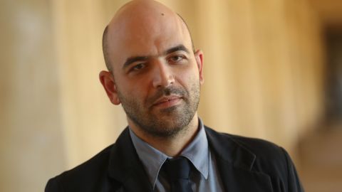 El escritor y periodista italiano Roberto Saviano.